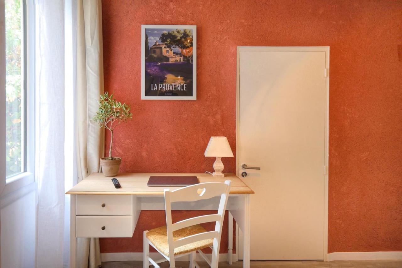 Appartements Premium En Hyper Centre Ville Brignoles Dış mekan fotoğraf